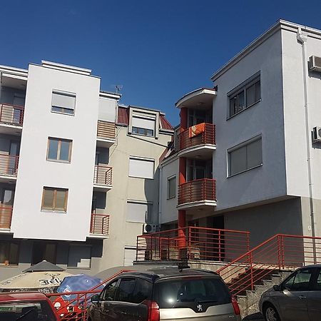 "Paradize" Apartmant Vrnjačka Banja Kültér fotó