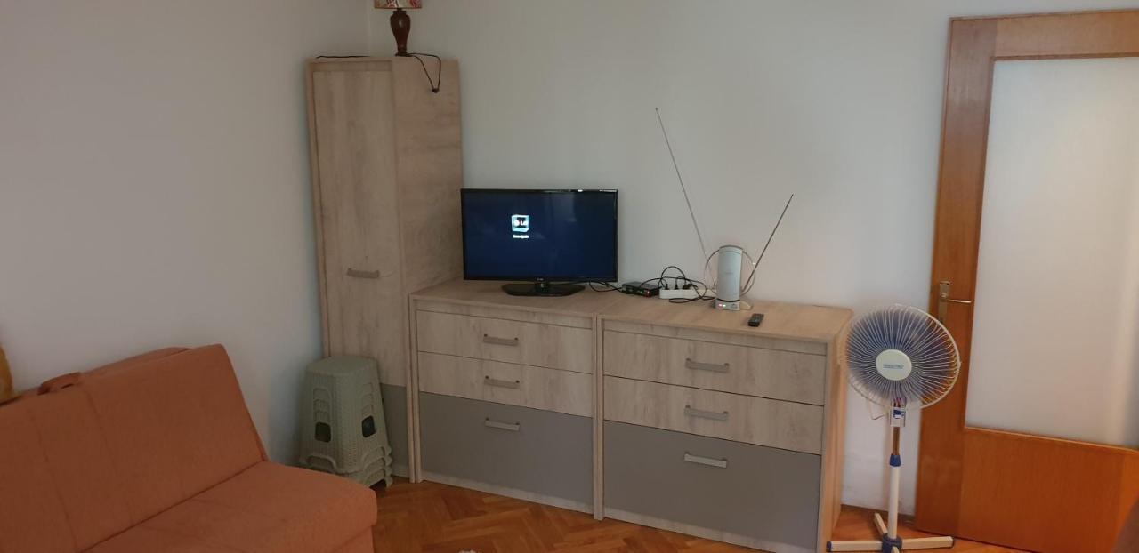 "Paradize" Apartmant Vrnjačka Banja Kültér fotó