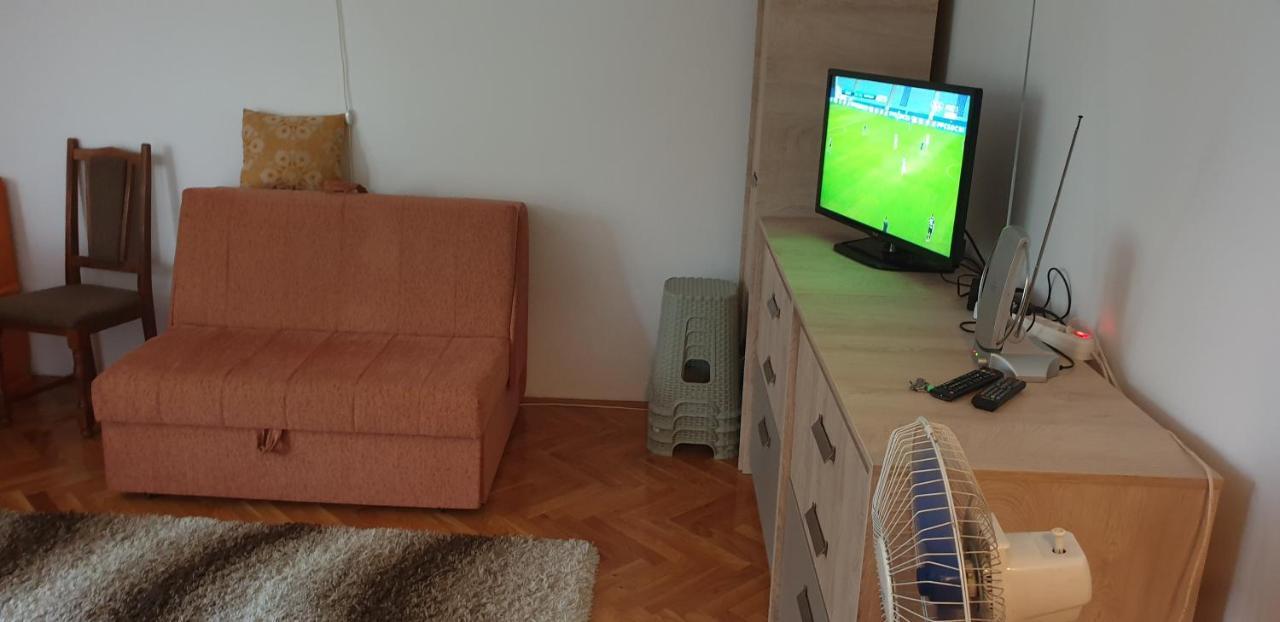 "Paradize" Apartmant Vrnjačka Banja Kültér fotó
