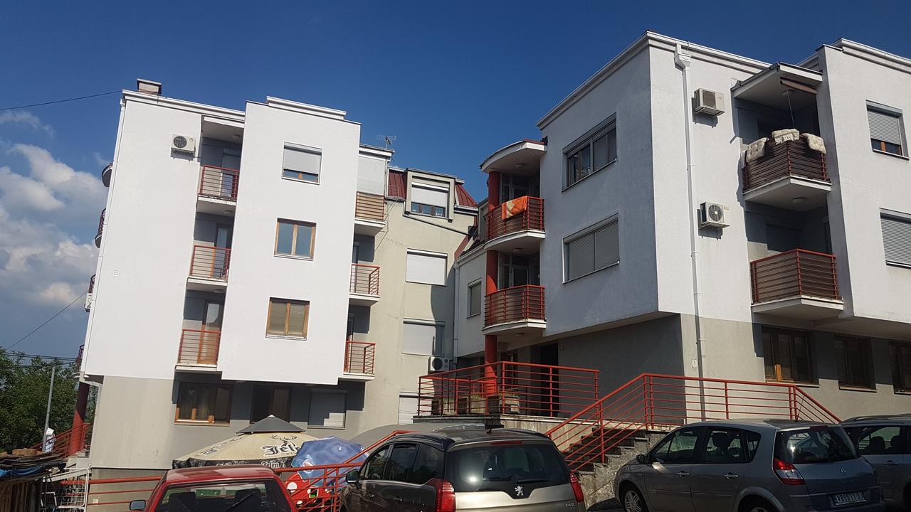"Paradize" Apartmant Vrnjačka Banja Kültér fotó